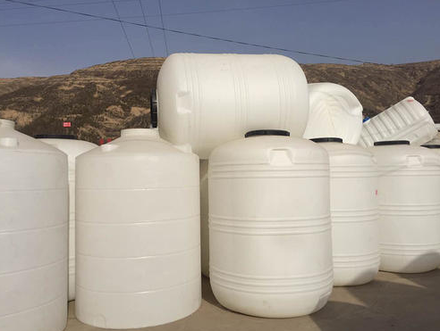 圆形碌曲塑料大桶