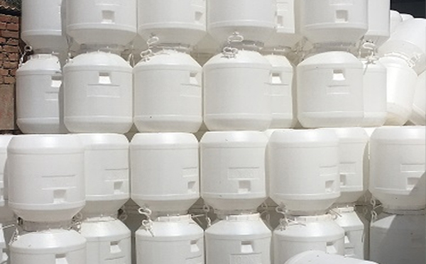 碌曲塑料桶耐化学腐蚀性能选择指南